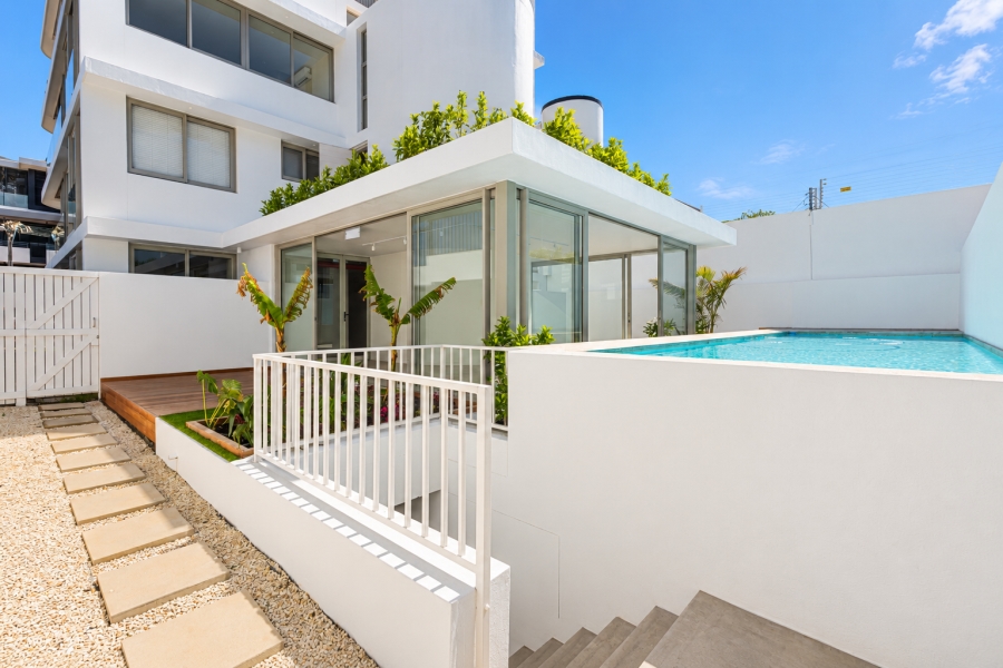 To Let 1 Bedroom Property for Rent in Bantry Bay Western Cape